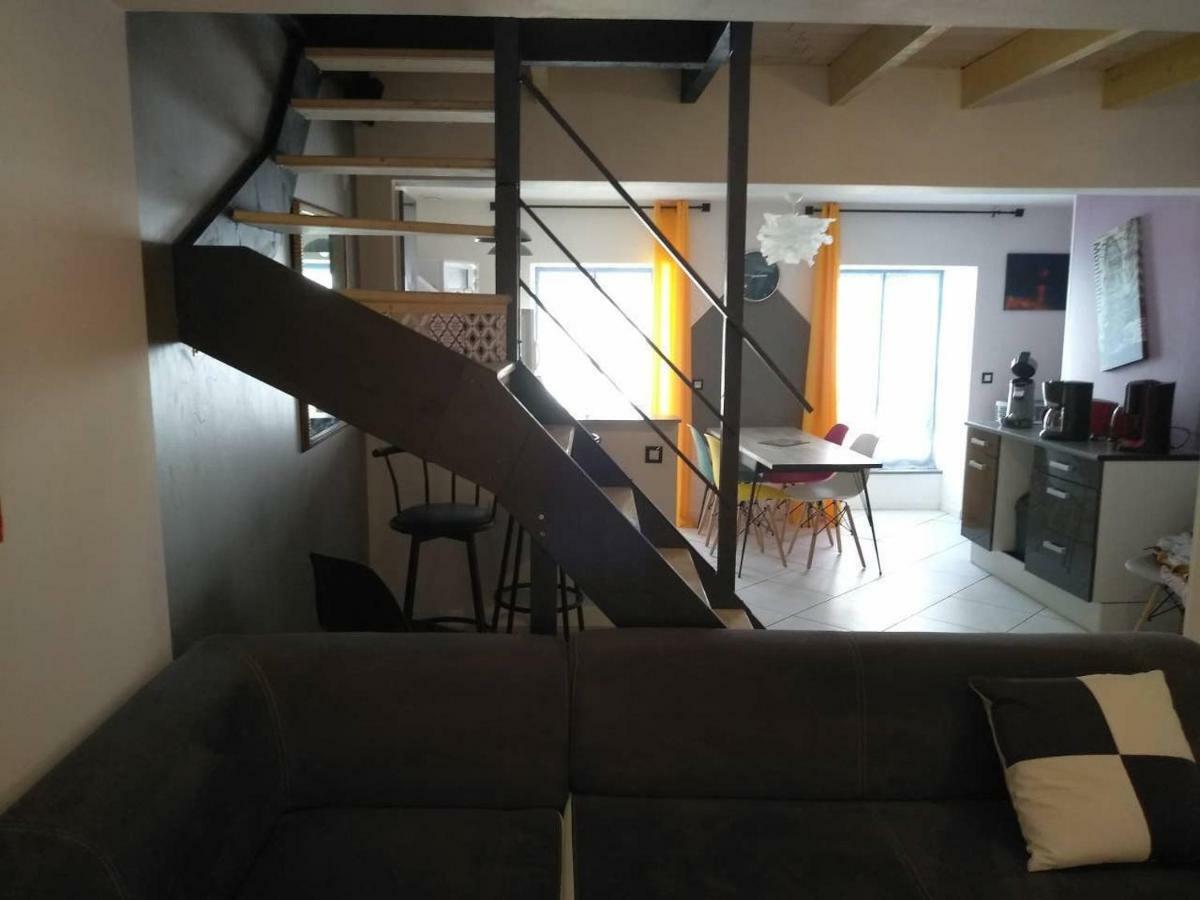 Agreable Duplex Au Centre Ville De Brioude Dış mekan fotoğraf